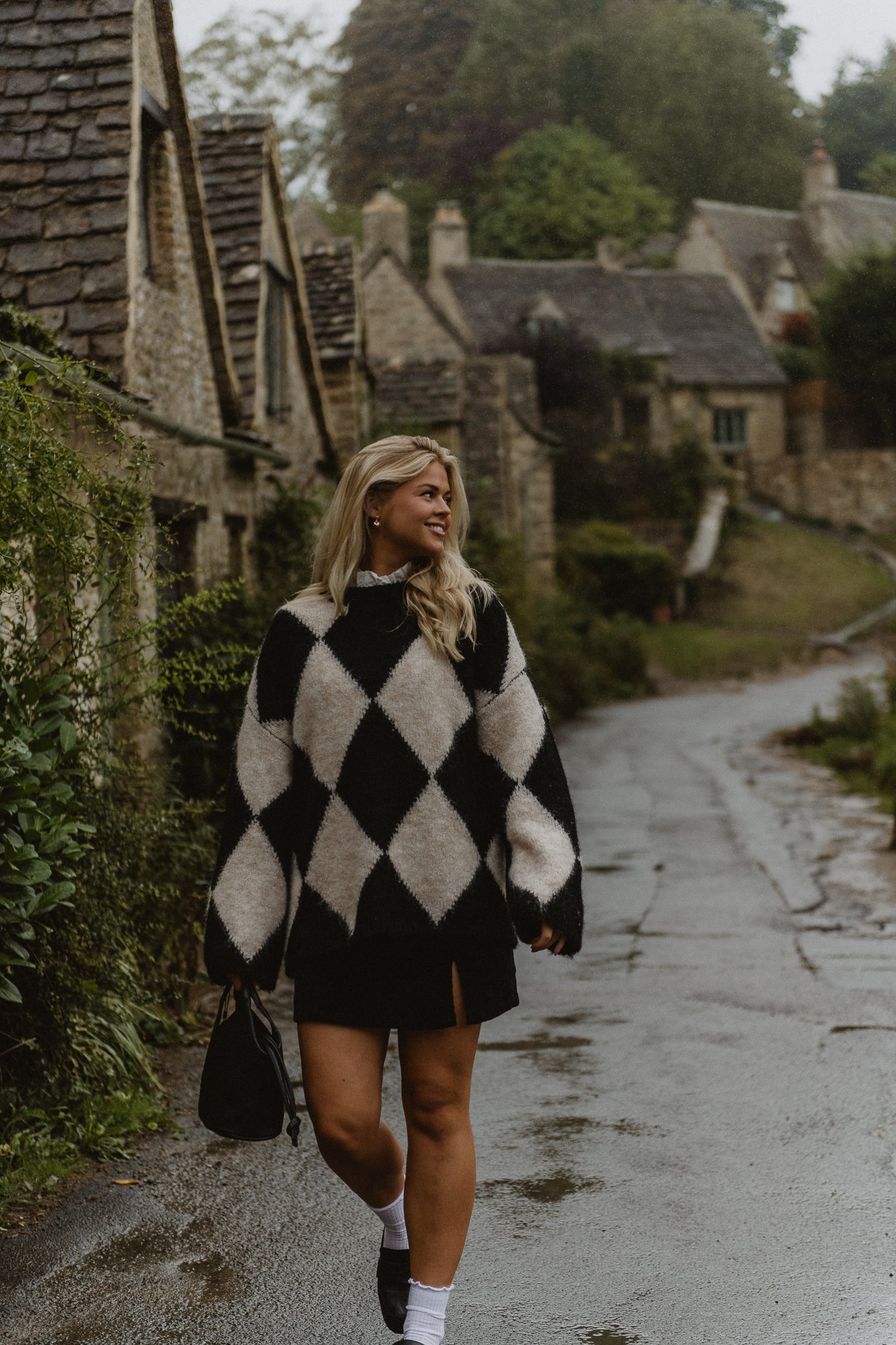 NMSUTTON Pullover - Obsidian